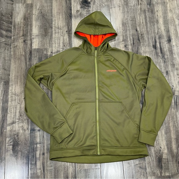 Patagonia Other - Patagonia men’s medium fleece lined hooded full zip jacket